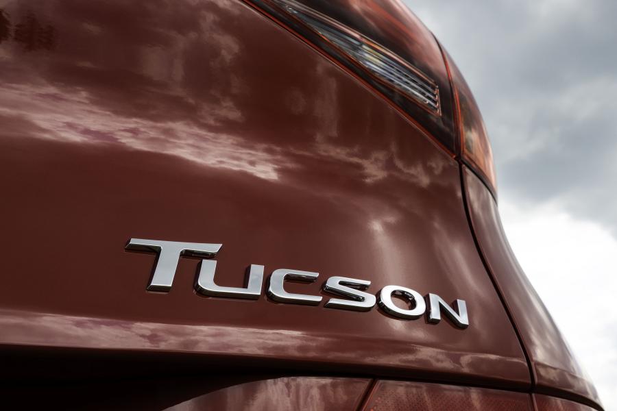 Логотип Hyundai Tucson N Line (TL) 2019 года  (UK) (фото 23 из 40)